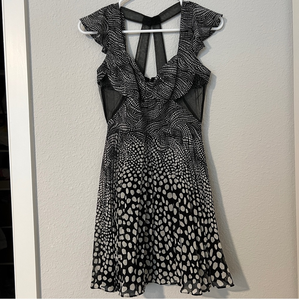 Bebe Flirty Flowy Peekaboo Dress